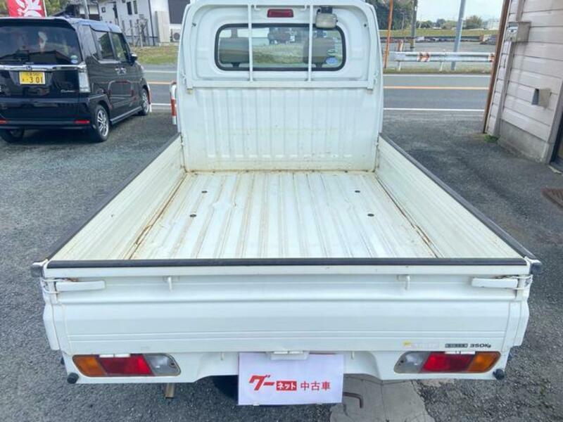 CLIPPER TRUCK