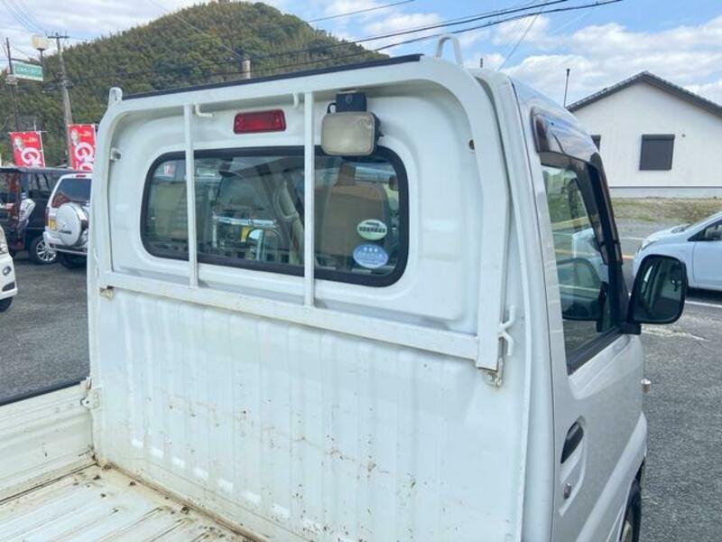 CLIPPER TRUCK