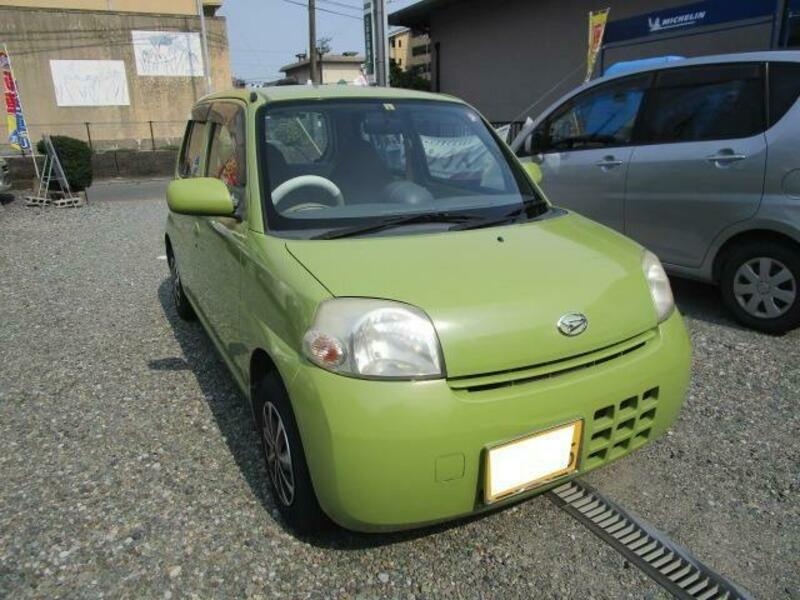 DAIHATSU ESSE