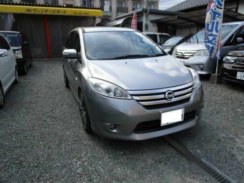 NISSAN LAFESTA