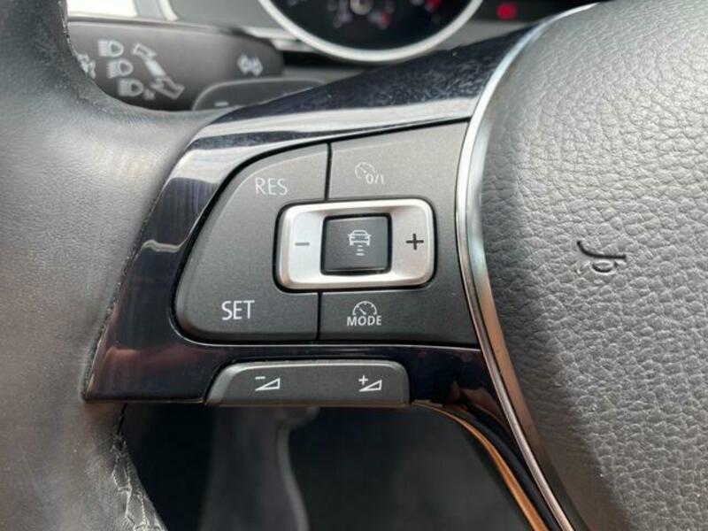 PASSAT VARIANT
