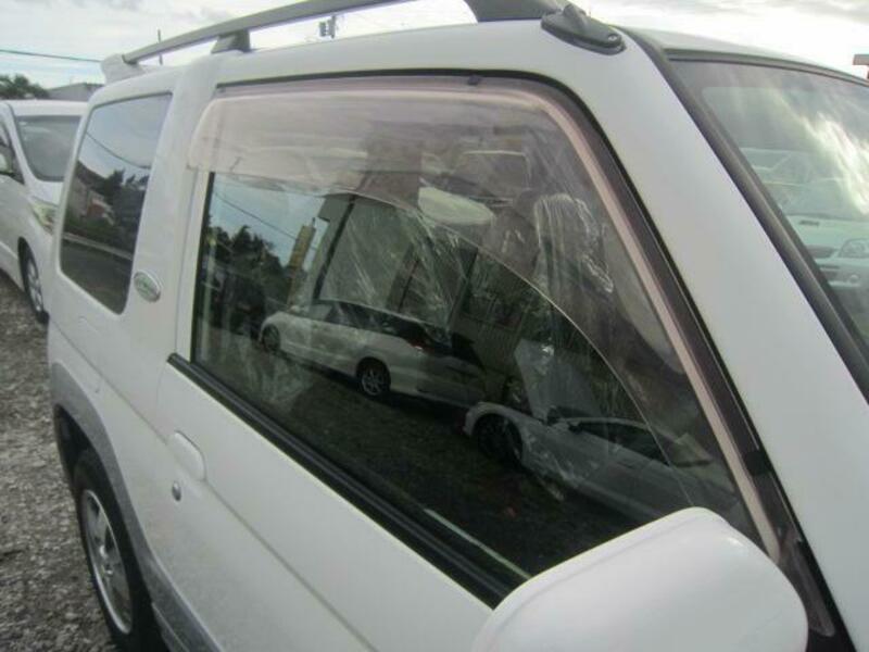 PAJERO MINI