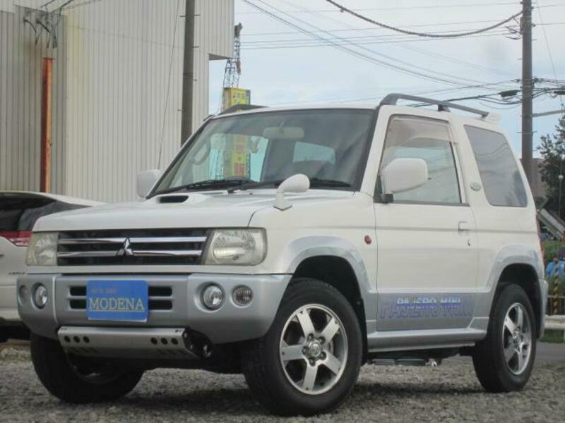 MITSUBISHI PAJERO MINI