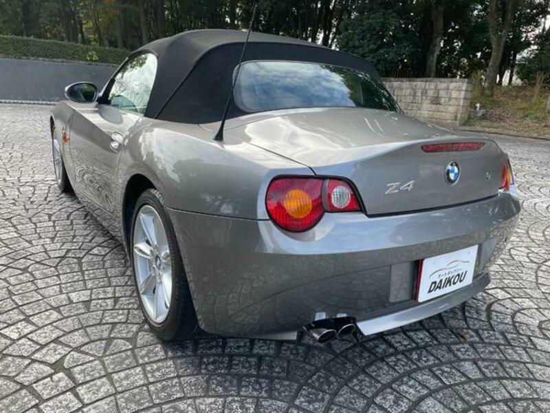 Z4
