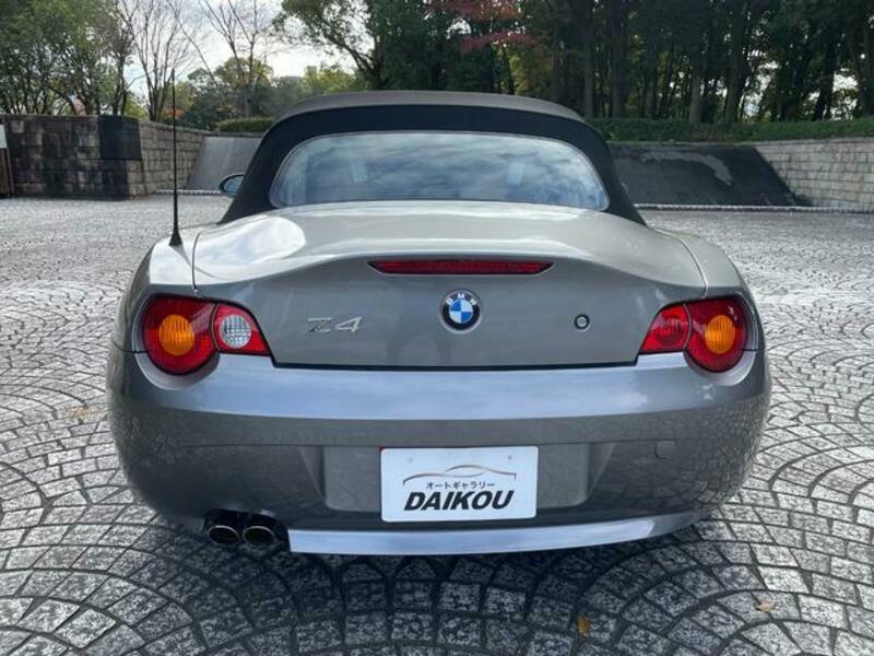 Z4