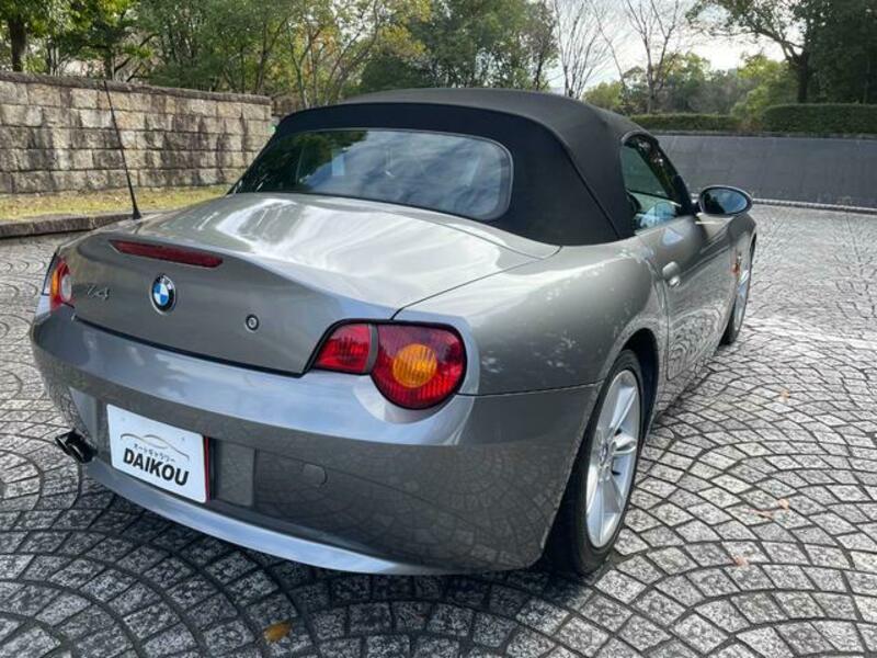 Z4