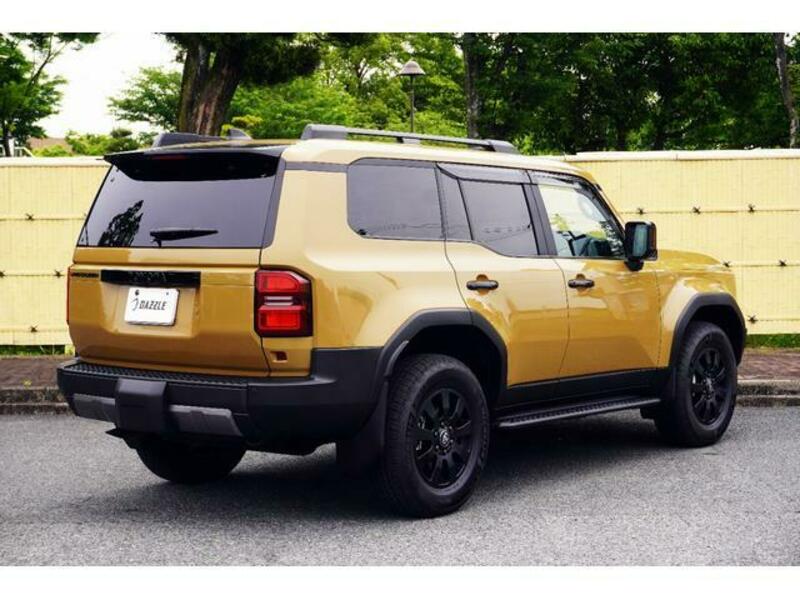 LAND CRUISER 250