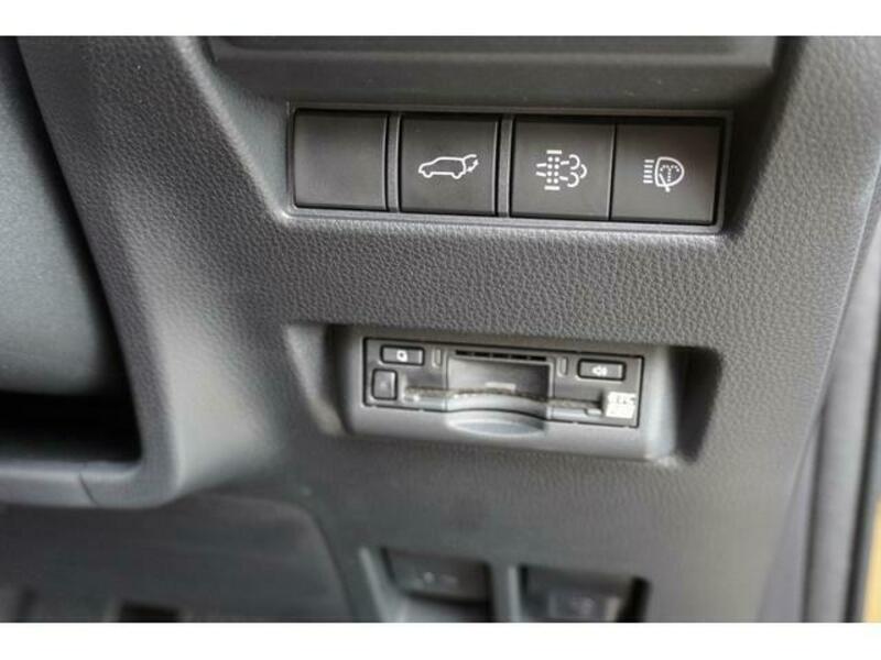 LAND CRUISER 250