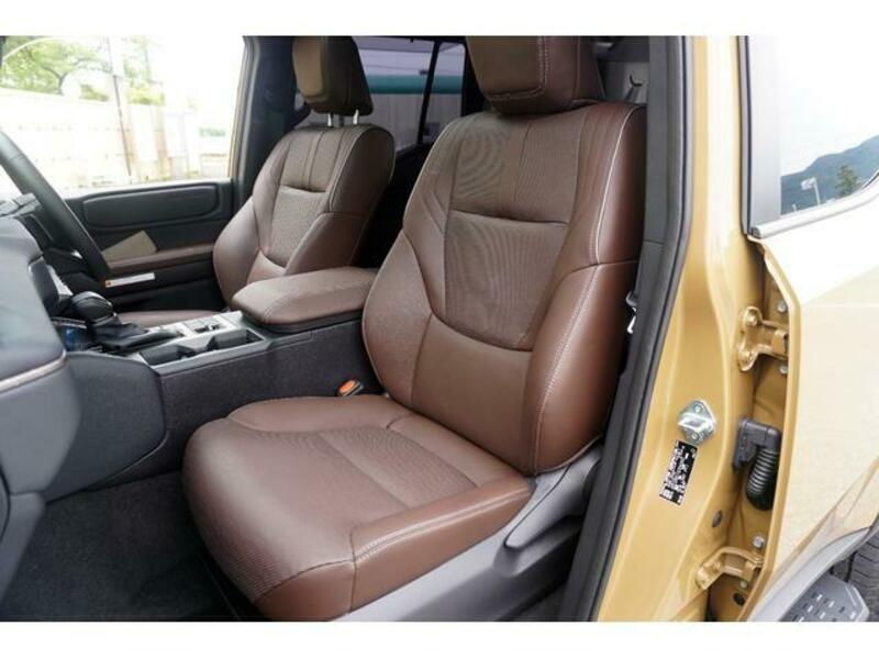 LAND CRUISER 250