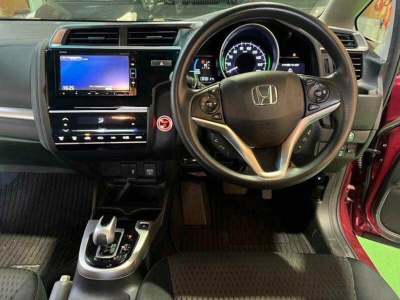FIT HYBRID