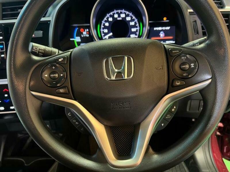 FIT HYBRID