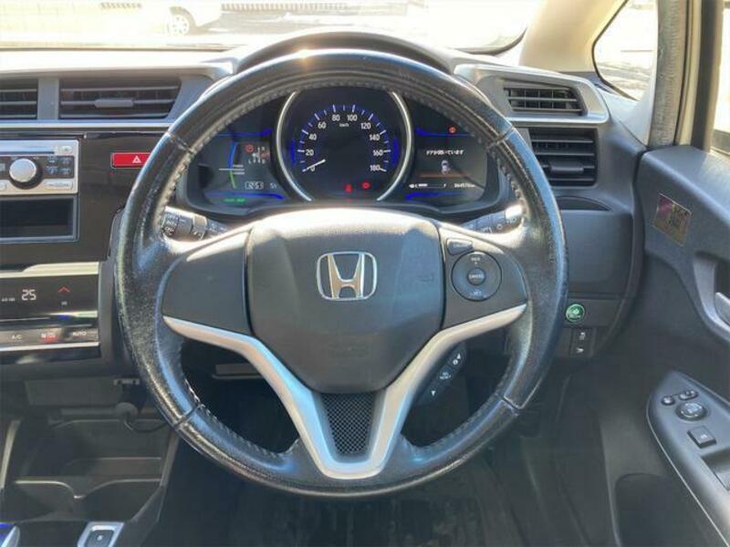 FIT HYBRID
