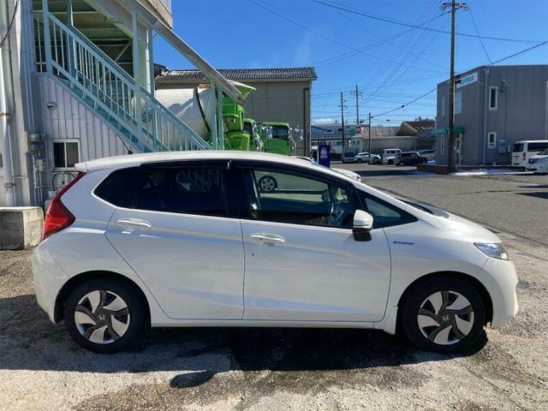 FIT HYBRID