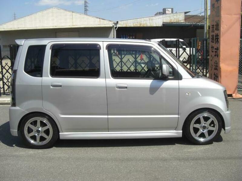 WAGON R