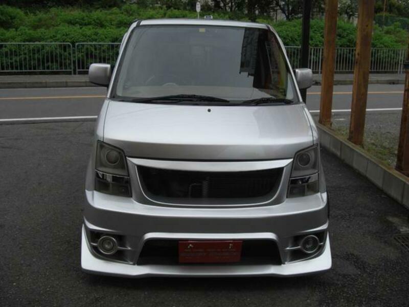 WAGON R