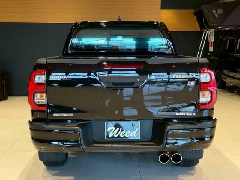 HILUX