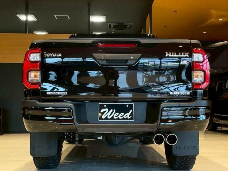 HILUX