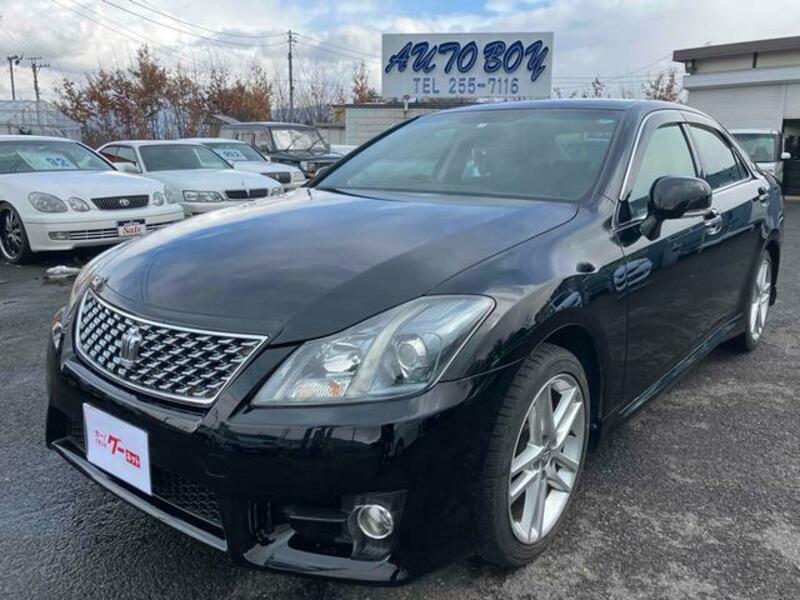 TOYOTA CROWN