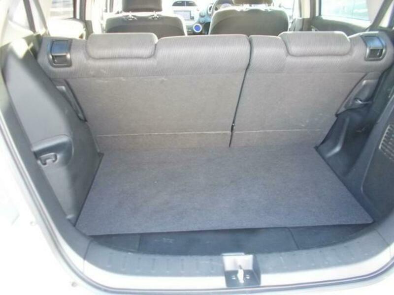 FIT HYBRID