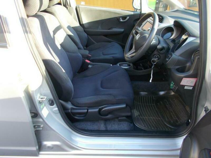 FIT HYBRID
