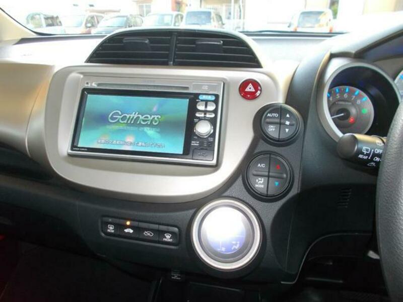 FIT HYBRID