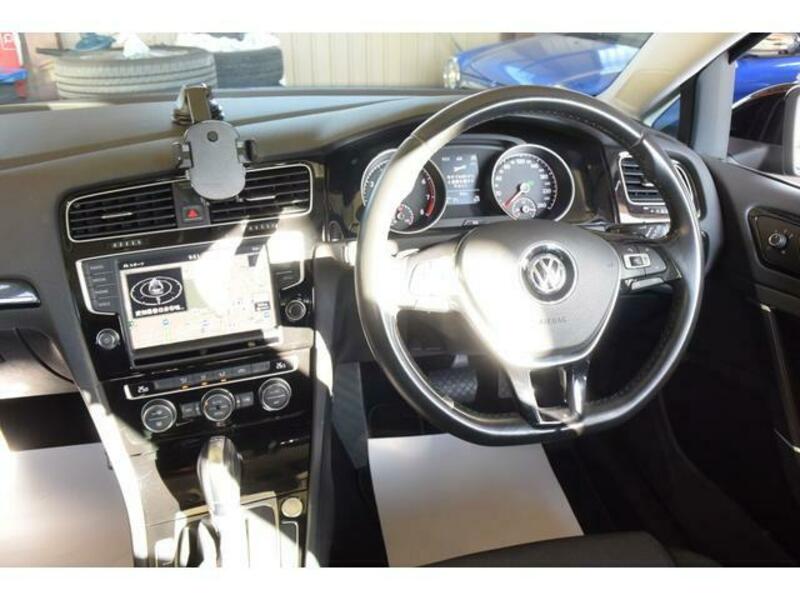 GOLF VARIANT