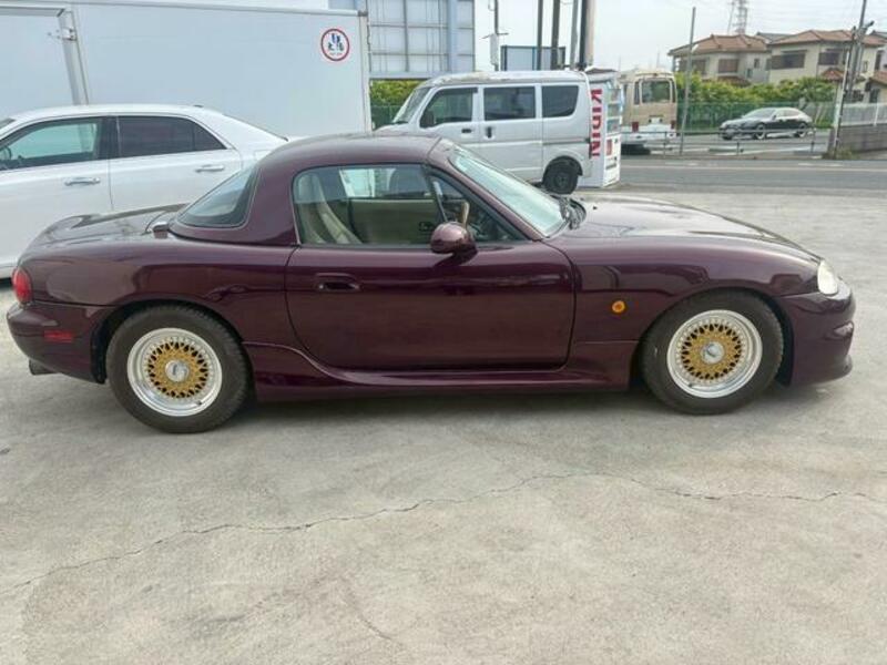 ROADSTER