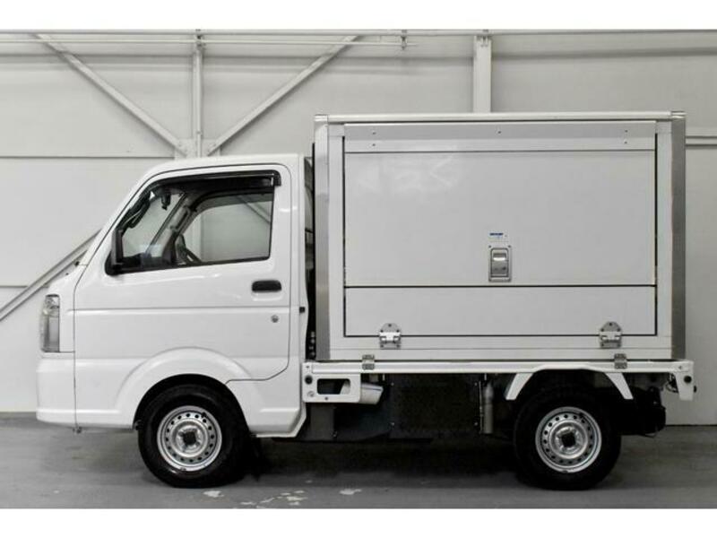 CARRY TRUCK
