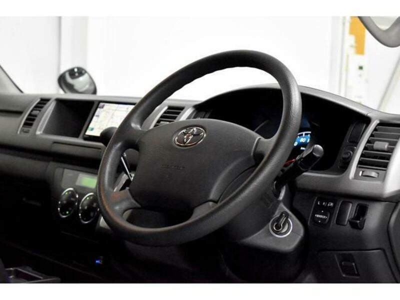 HIACE WAGON