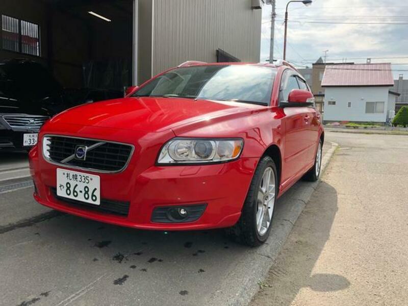 VOLVO V50