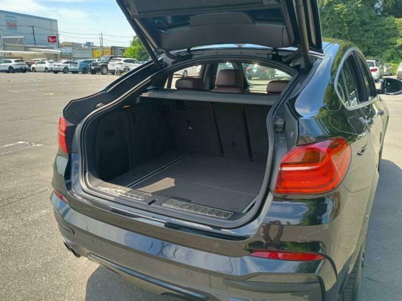 X4
