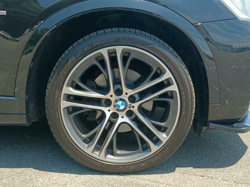X4
