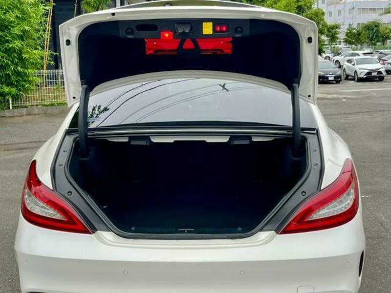 CLS-CLASS