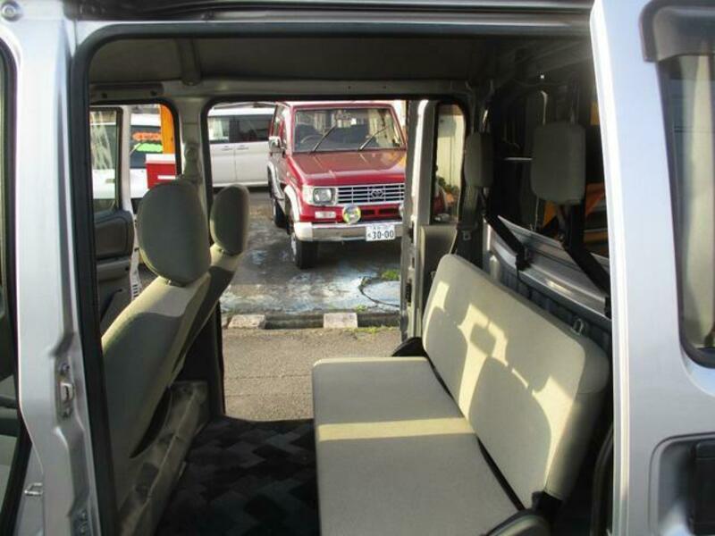 MINICAB VAN