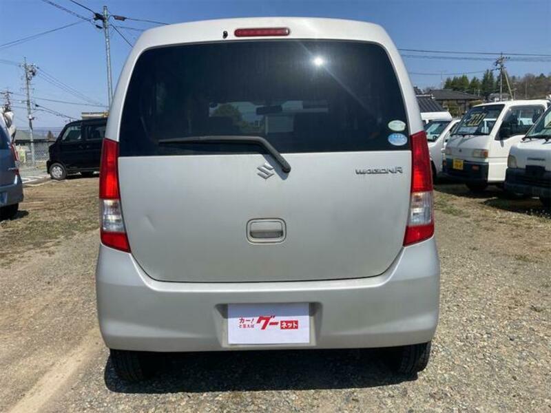 WAGON R