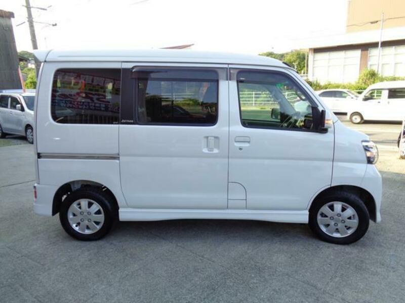 ATRAI WAGON