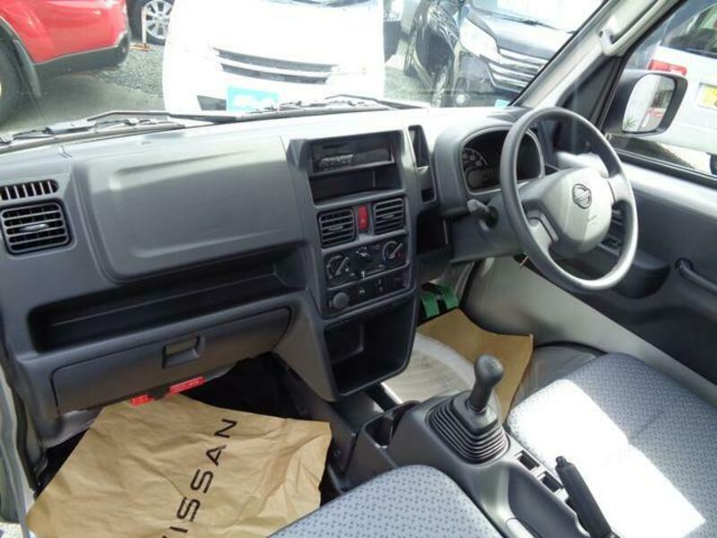 CLIPPER TRUCK