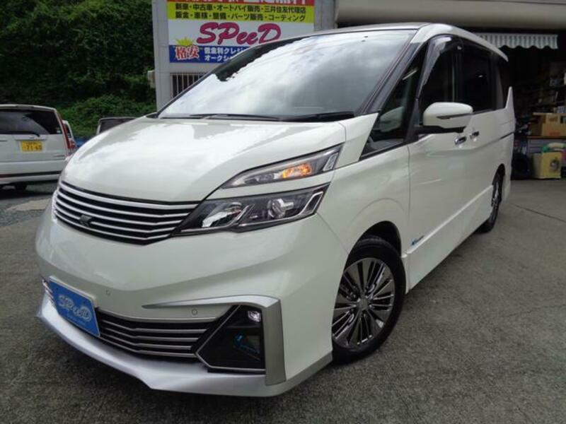 NISSAN SERENA