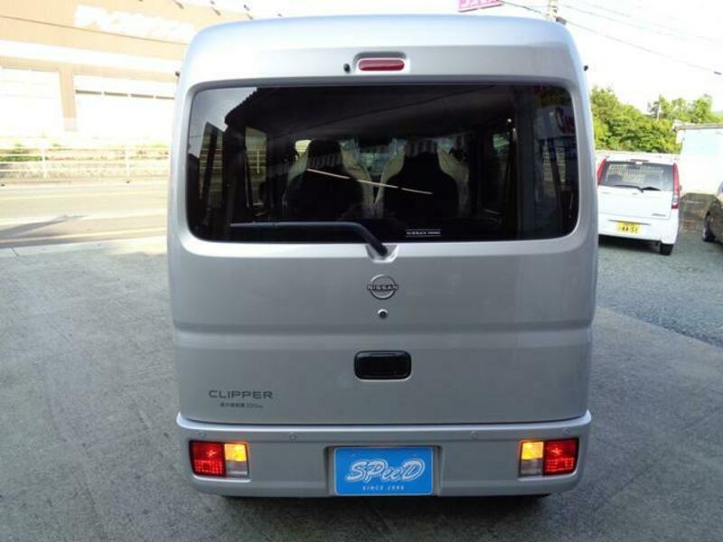 CLIPPER VAN