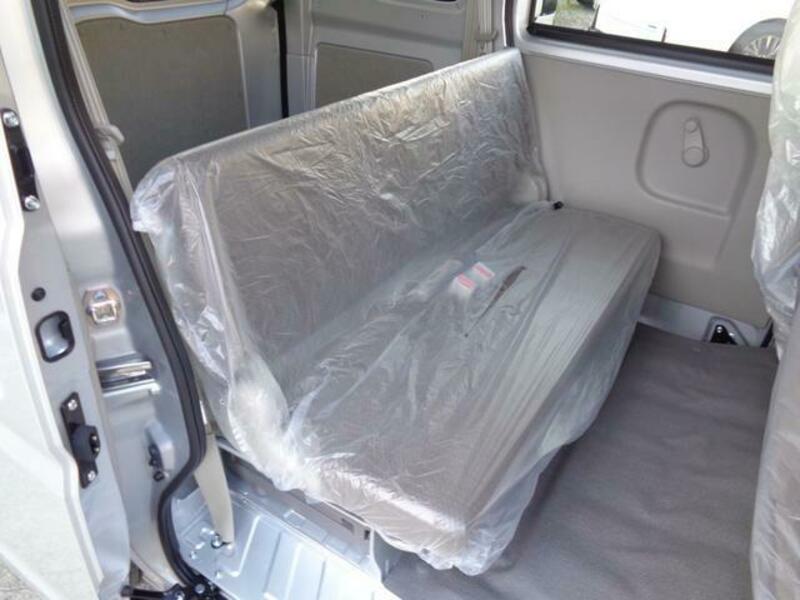 CLIPPER VAN