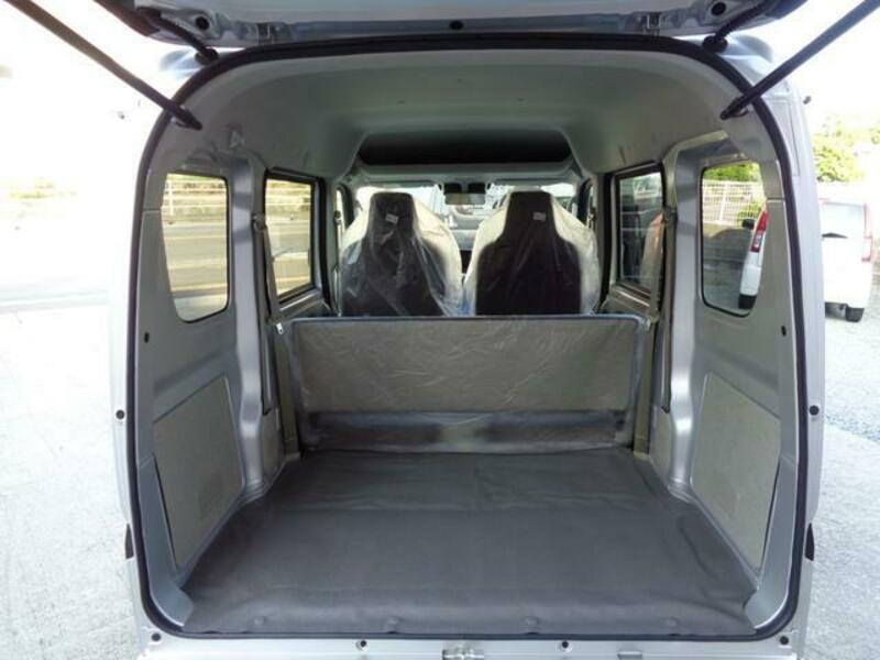 CLIPPER VAN