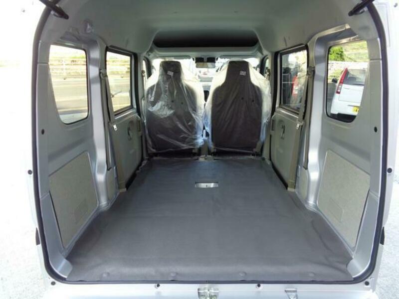 CLIPPER VAN