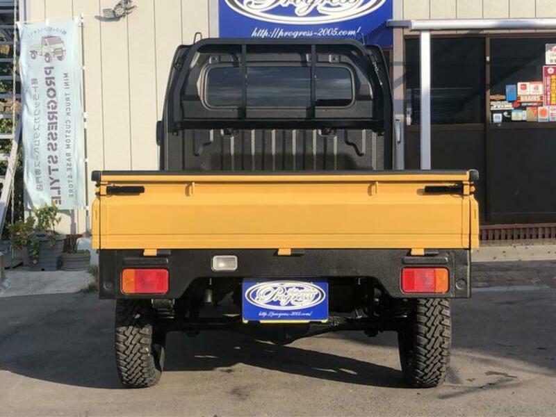 CARRY TRUCK