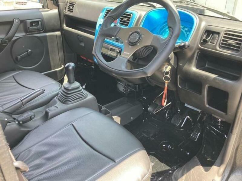 CARRY TRUCK