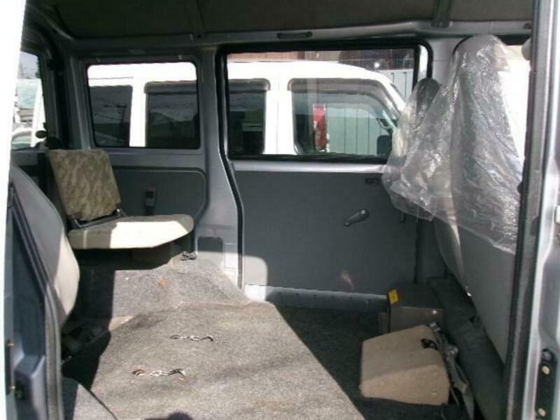 CLIPPER VAN