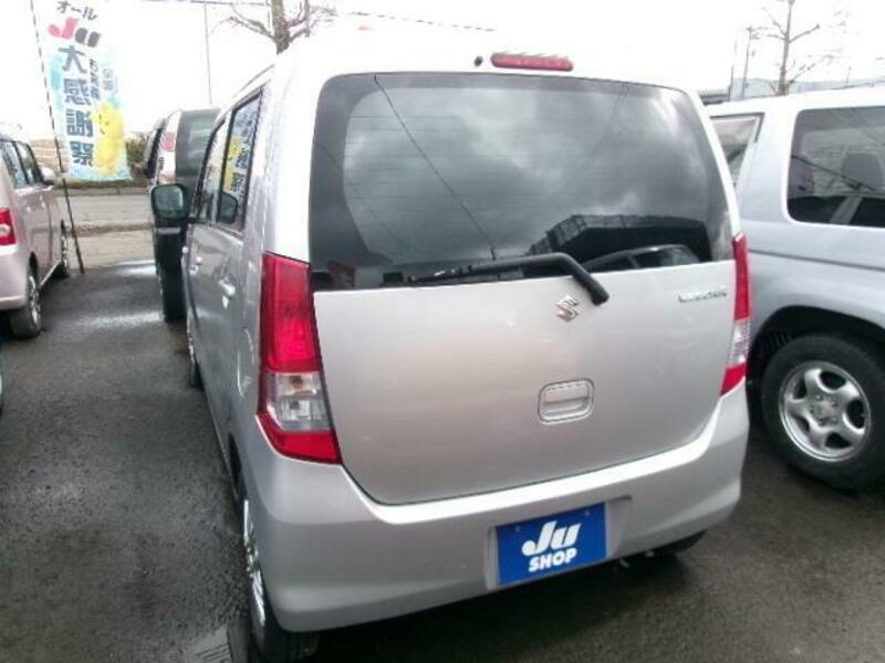 WAGON R
