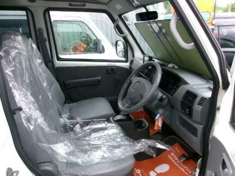 MINICAB VAN