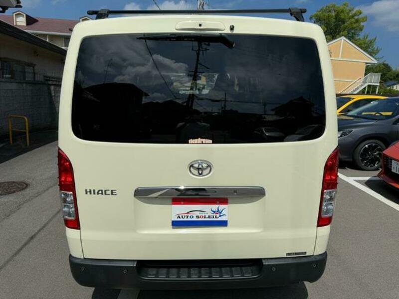 HIACE VAN