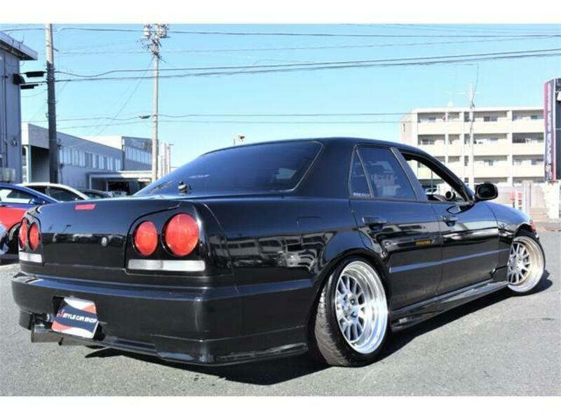 SKYLINE