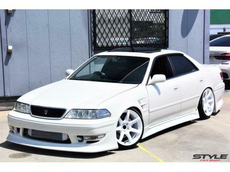 TOYOTA MARK II
